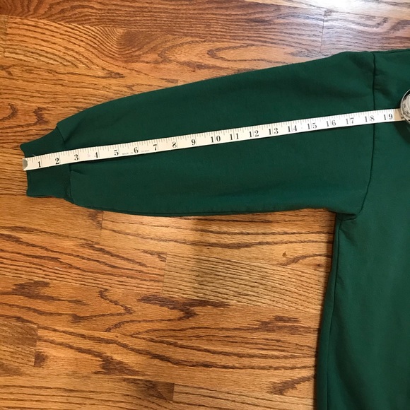 Vintage Basic Editions Christmas Sweatshirt size S - Picture 11 of 11